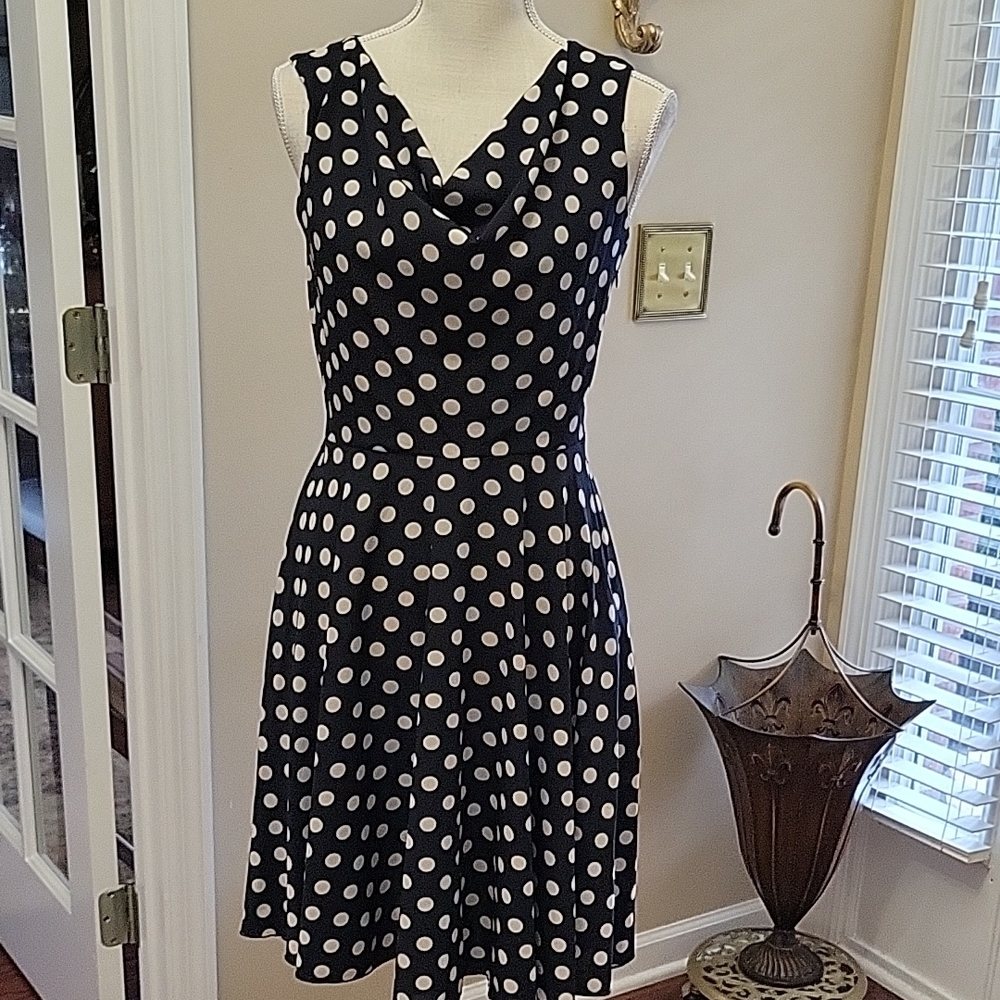 Enfocus Studio Black Cream Polka Dot Fit & Flare Dress Sleeveless Stretch 6 EUC